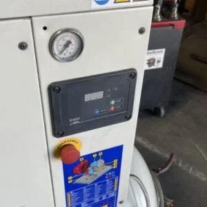 10/300 Encapsulated Rotary Screw Air Compressor - Image 2