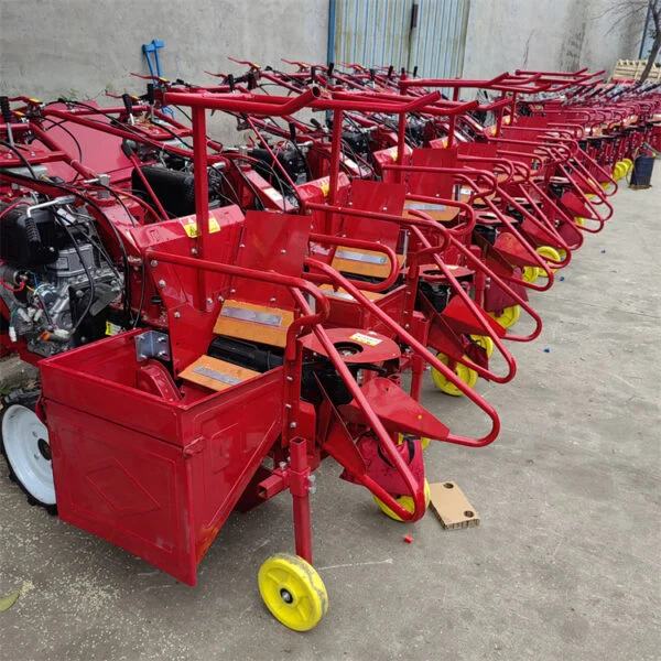 9 Mega Zone Single Row Corn Harvester Mini Corn Harvester Price Straw Breaking Corn Machine